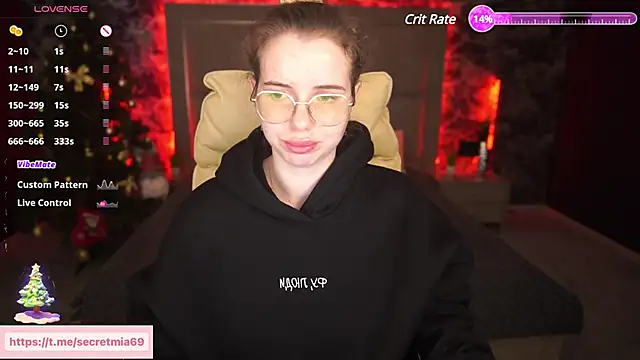 Snapshot of SecretDesireMe chatting on 23, 12, 2024 SecretDesireMe online show from 23, 12, 2024