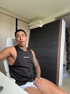 Snapshot of sendfer chatting on 2, 2, 2026 sendfer online show from 2, 2, 2026