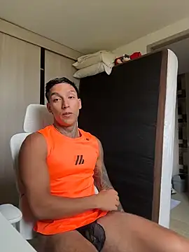 Snapshot of sendfer chatting on 2, 6, 2026 sendfer online show from 2, 6, 2026
