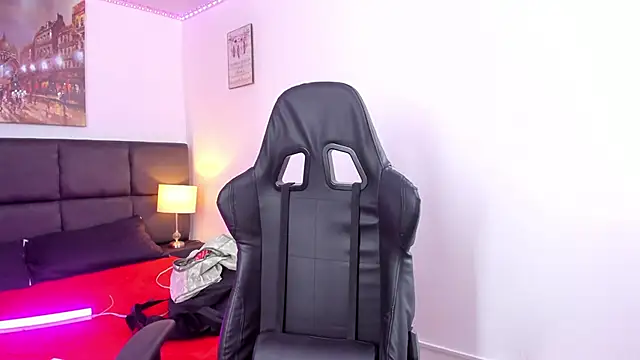 Snapshot of Megan_Miles02 chatting on 13, 3, 2025 Megan Miles02 online show from 13, 3, 2025