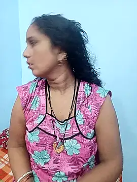 reemacouple007 online show from 28, 10, 2025