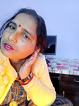 Snapshot of reemacouple007 chatting on 16, 1, 2026 reemacouple007 online show from 16, 1, 2026