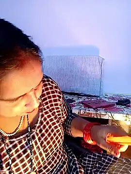 Snapshot of reemacouple007 chatting on 5, 2, 2026 reemacouple007 online show from 5, 2, 2026