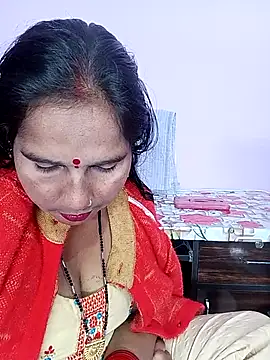 Snapshot of reemacouple007 chatting on 7, 2, 2026 reemacouple007 online show from 7, 2, 2026