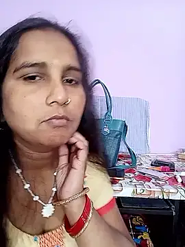 Snapshot of reemacouple007 chatting on 19, 2, 2026 reemacouple007 online show from 19, 2, 2026