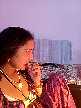 Snapshot of reemacouple007 chatting on 20, 2, 2026 reemacouple007 online show from 20, 2, 2026