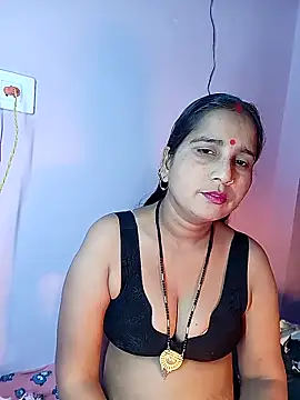 Snapshot of reemacouple007 chatting on 20, 2, 2026 reemacouple007 online show from 20, 2, 2026