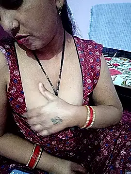 Snapshot of reemacouple007 chatting on 24, 2, 2026 reemacouple007 online show from 24, 2, 2026