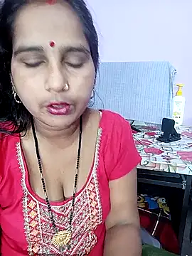 Snapshot of reemacouple007 chatting on 25, 2, 2026 reemacouple007 online show from 25, 2, 2026