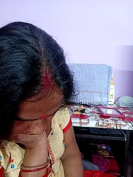 Snapshot of reemacouple007 chatting on 27, 2, 2026 reemacouple007 online show from 27, 2, 2026