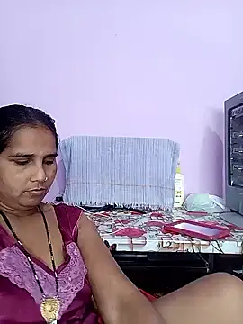 Snapshot of reemacouple007 chatting on 28, 2, 2026 reemacouple007 online show from 28, 2, 2026