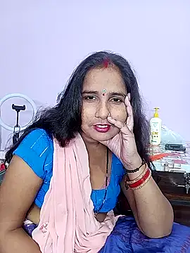 Snapshot of reemacouple007 chatting on 5, 3, 2026 reemacouple007 online show from 5, 3, 2026