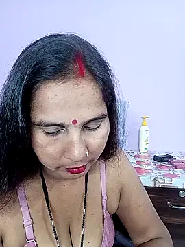 Snapshot of reemacouple007 chatting on 15, 3, 2026 reemacouple007 online show from 15, 3, 2026