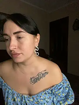 Snapshot of Roxana_Bell chatting on 20, 2, 2026 Roxana Bell online show from 20, 2, 2026