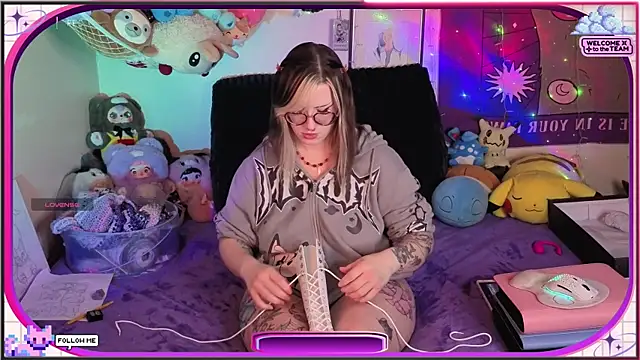 Snapshot of AmbrosiaKitty chatting on 9, 7, 2026 AmbrosiaKitty online show from 9, 7, 2026