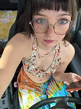 Snapshot of urpuppymoon chatting on 16, 1, 2026 urpuppymoon online show from 16, 1, 2026