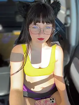 Snapshot of urpuppymoon chatting on 5, 2, 2026 urpuppymoon online show from 5, 2, 2026