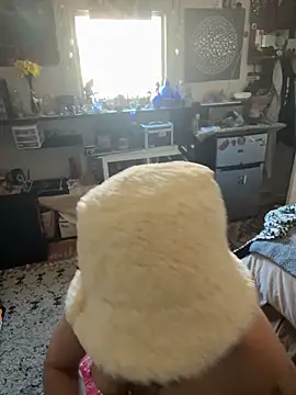 BobbyQ29 online show from 4, 3, 2026