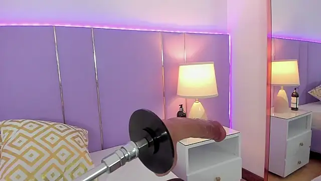 SophyRuiz  online show from 9, 9, 2025