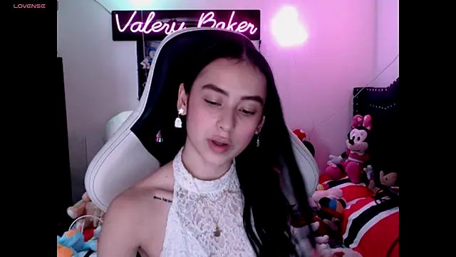 Snapshot of ValeryBaker_ chatting on 24, 10, 2025 ValeryBaker  online show from 24, 10, 2025