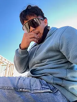 Snapshot of carlozxyz337 chatting on 19, 12, 2024 carlozxyz337 online show from 19, 12, 2024