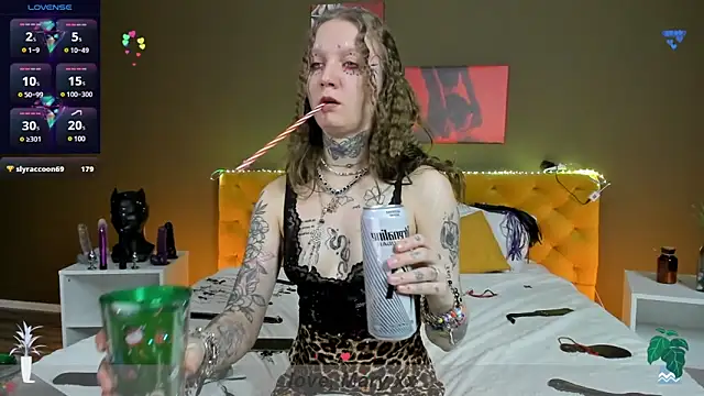 Snapshot of Mary_Xextra chatting on 27, 2, 2025 Mary Xextra online show from 27, 2, 2025