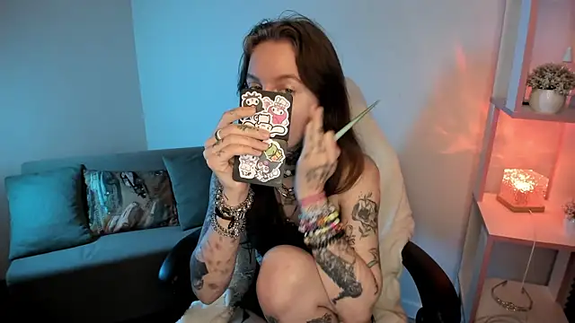 Snapshot of Mary_Xextra chatting on 23, 9, 2025 Mary Xextra online show from 23, 9, 2025