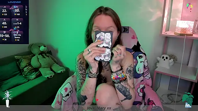 Snapshot of Mary_Xextra chatting on 16, 11, 2025 Mary Xextra online show from 16, 11, 2025