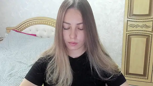 Mia shy1 online show from 14, 11, 2025