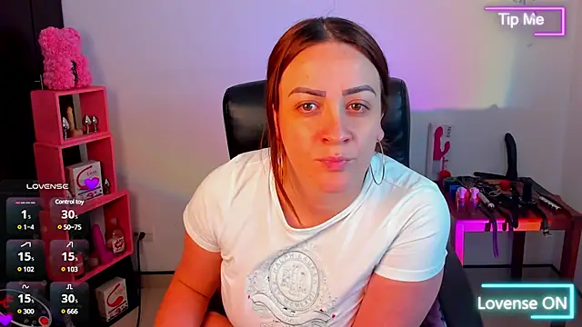 Snapshot of sara_goodgirl13 chatting on 21, 2, 2025 sara goodgirl13 online show from 21, 2, 2025