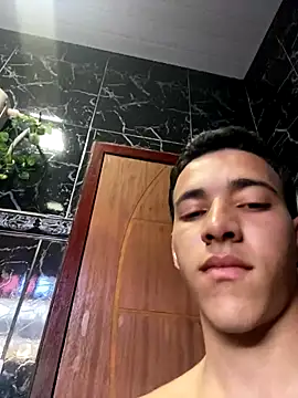 Snapshot of novin19_ chatting on 21, 9, 2025 novin19 online show from 21, 9, 2025