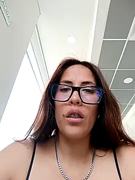 Lena-32 online show from 4, 2, 2025