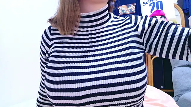 Megu Melon online show from 3, 1, 2025