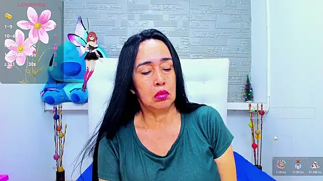 HorniestMilf online show from 2, 11, 2025