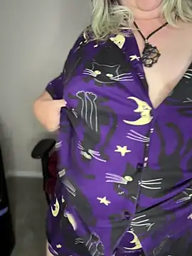 Snapshot of kitten0760 chatting on 14, 6, 2026 kitten0760 online show from 14, 6, 2026