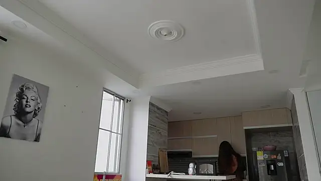 Melina-Smith online show from 6, 2, 2025