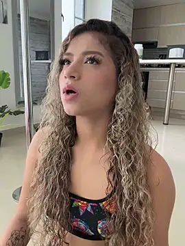 Melina-Smith online show from 12, 11, 2025