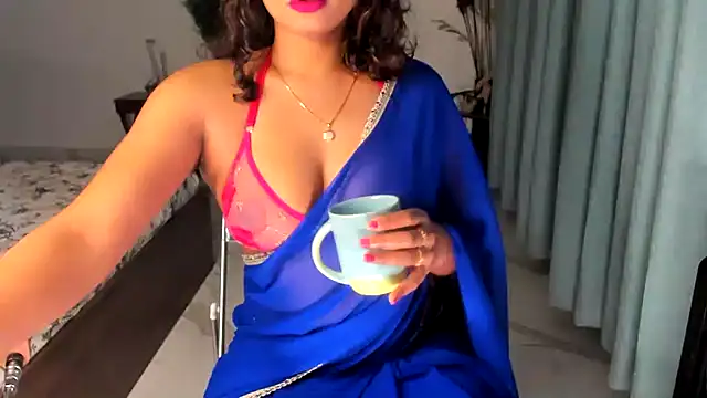 Snapshot of Bad_Girl_Kayra69 chatting on 4, 2, 2025 Bad Girl Kayra69 online show from 4, 2, 2025