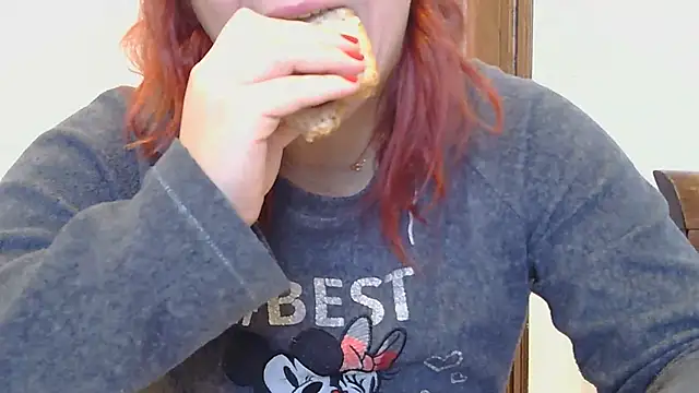 Snapshot of xxcatwomanxx chatting on 24, 2, 2025 xxcatwomanxx online show from 24, 2, 2025