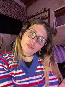 Snapshot of FlorBich chatting on 27, 6, 2026 FlorBich online show from 27, 6, 2026