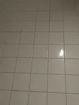 Snapshot of wedge75 chatting on 21, 12, 2024 wedge75 online show from 21, 12, 2024