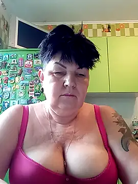 FantasyMichelle online show from 5, 3, 2025