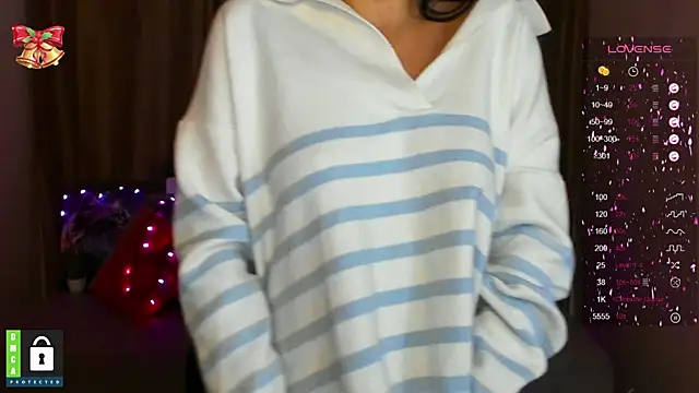 Snapshot of Alianna_Solo_Kisses chatting on 24, 1, 2025 Alianna Solo Kisses online show from 24, 1, 2025