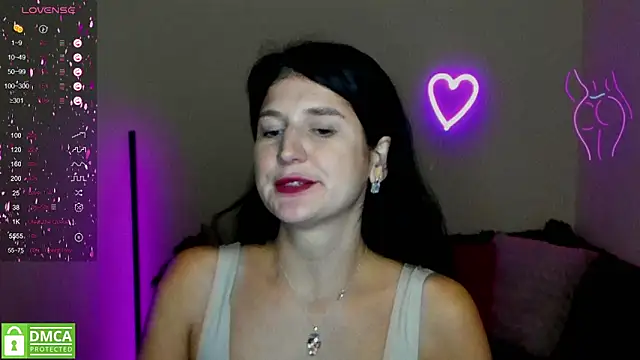 Snapshot of Alianna_Solo_Kisses chatting on 24, 2, 2025 Alianna Solo Kisses online show from 24, 2, 2025