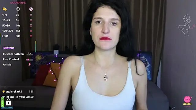 Snapshot of Alianna_Solo_Kisses chatting on 6, 3, 2025 Alianna Solo Kisses online show from 6, 3, 2025