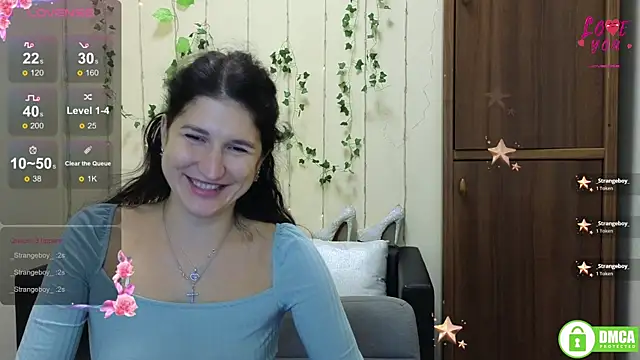 Snapshot of Alianna_Solo_Kisses chatting on 19, 10, 2025 Alianna Solo Kisses online show from 19, 10, 2025