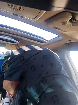 Snapshot of Stickybros2u chatting on 1, 12, 2024 Stickybros2u online show from 1, 12, 2024