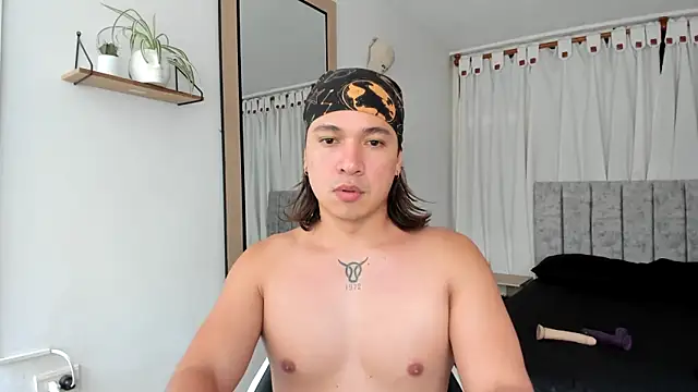 Valerioe online show from 6, 3, 2025