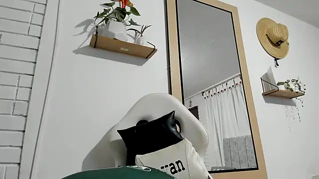 Valerioe online show from 2, 10, 2025