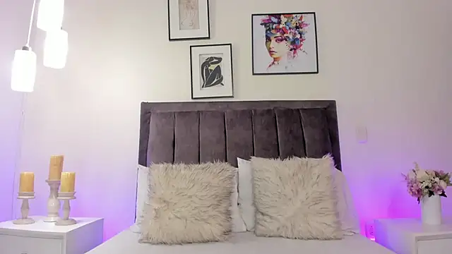 helen mooree online show from 5, 3, 2026